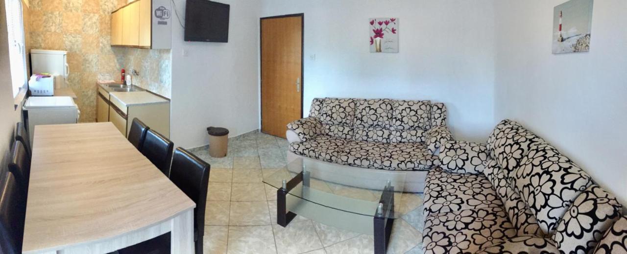 Apartmani Nerko Pag Town Extérieur photo