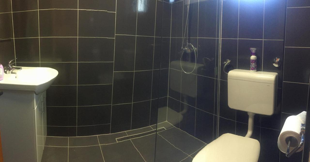 Apartmani Nerko Pag Town Extérieur photo